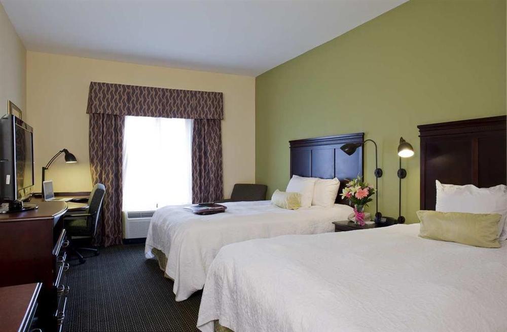 Hampton Inn&Suites Nashville-Smyrna Værelse billede