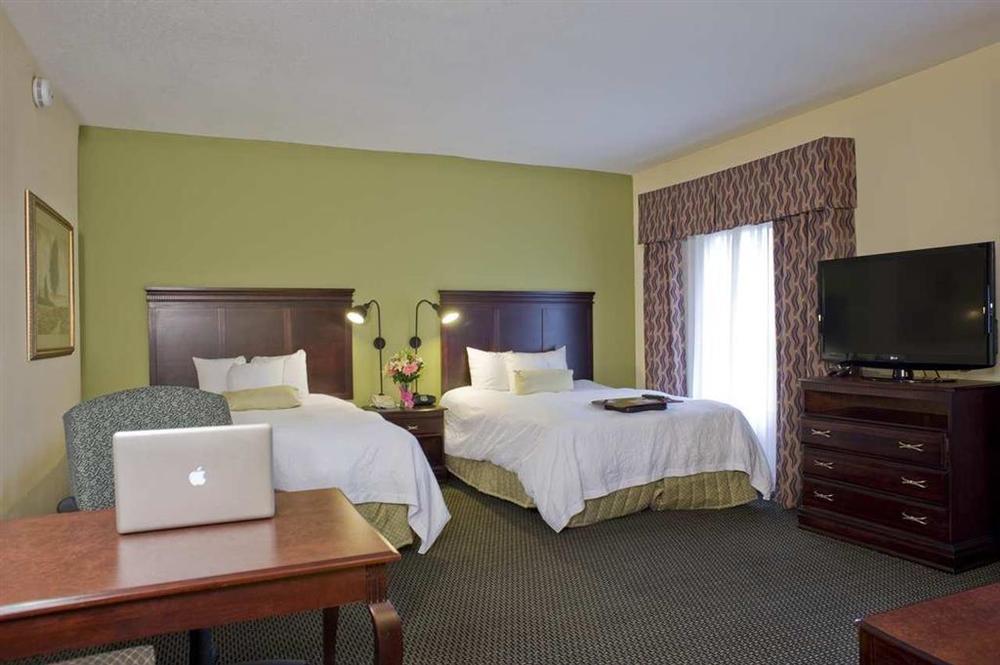 Hampton Inn&Suites Nashville-Smyrna Værelse billede